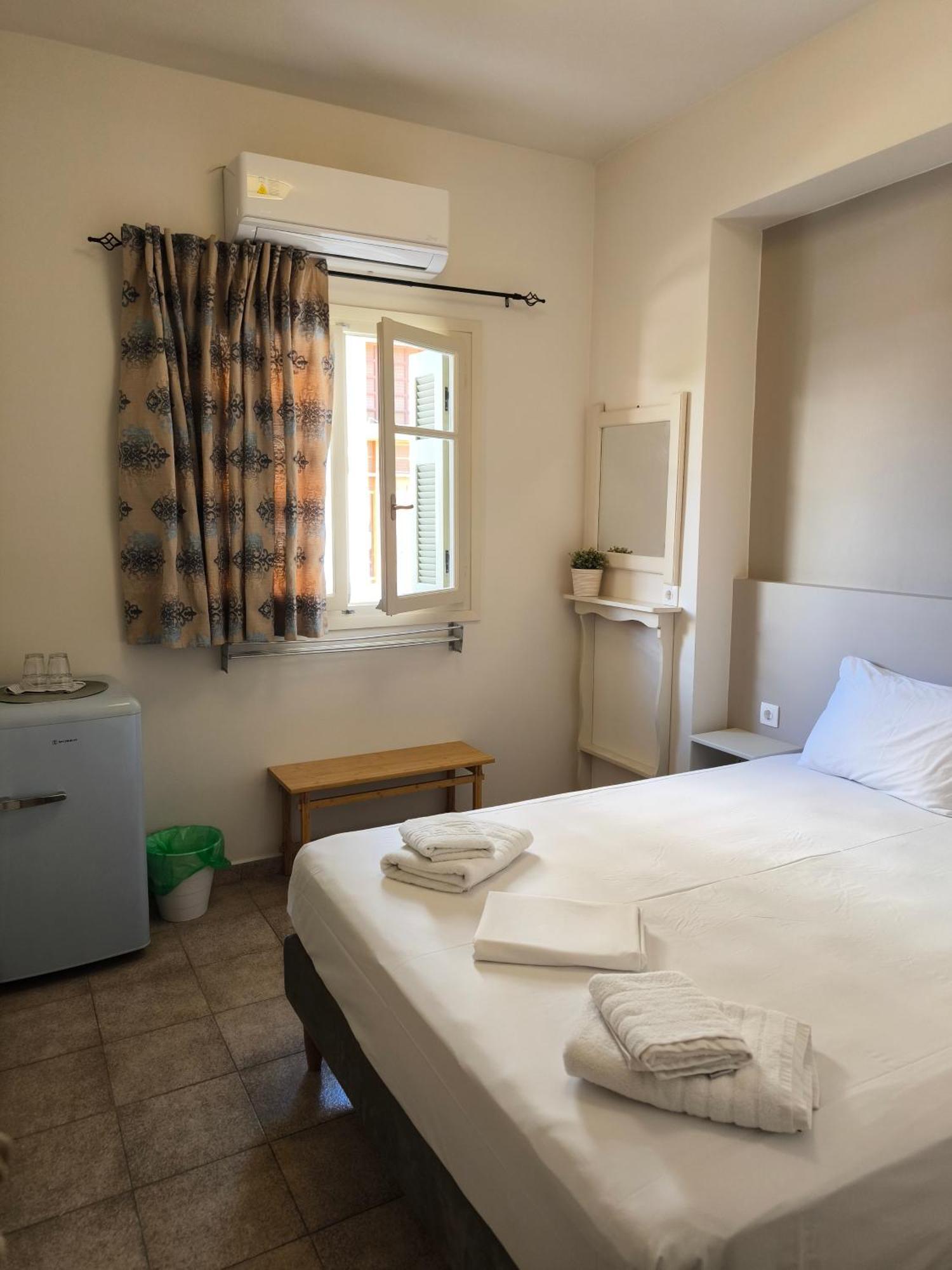 Maro'S Apartments Argostoli  Luaran gambar